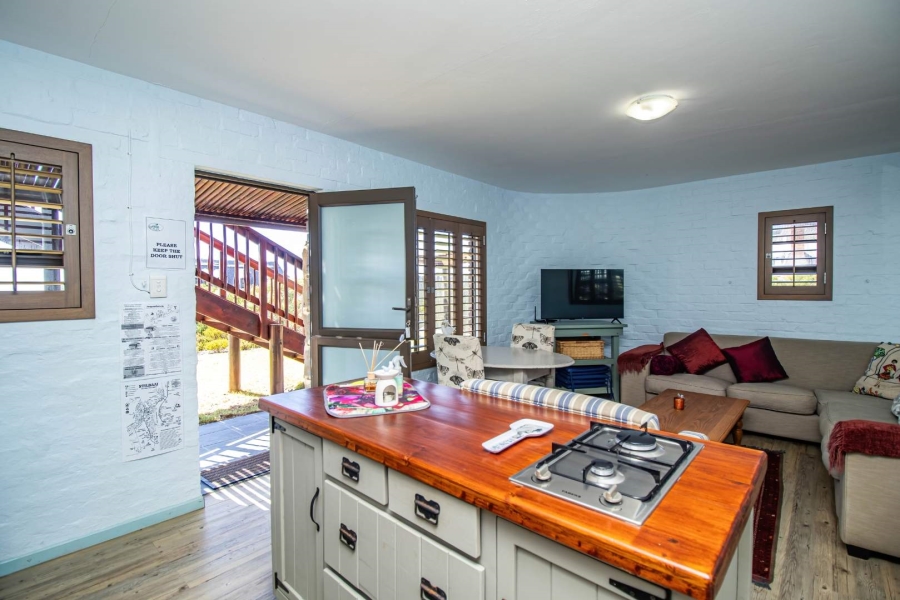 5 Bedroom Property for Sale in Stilbaai Wes Western Cape